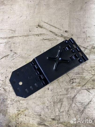 Противооткатный упор Mercedes-Benz Clk-Class C209