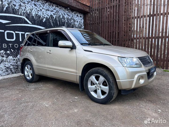 Suzuki Grand Vitara 2.4 AT, 2010, 245 979 км