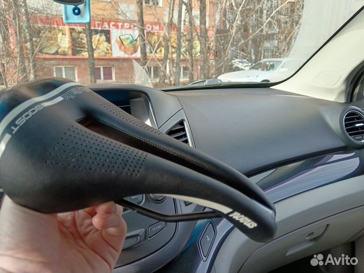 Велосипедное седло