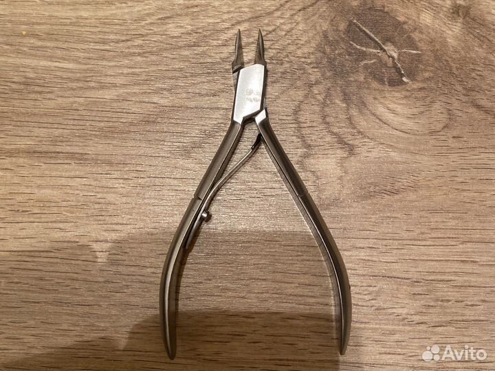 Кусачки для педикюра