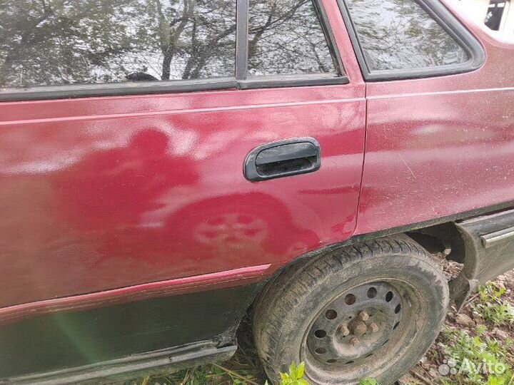 Дверь задняя левая Daewoo Nexia N100 1.5 A15MF