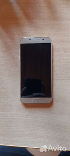Телефон Samsung galaxy a7 2017