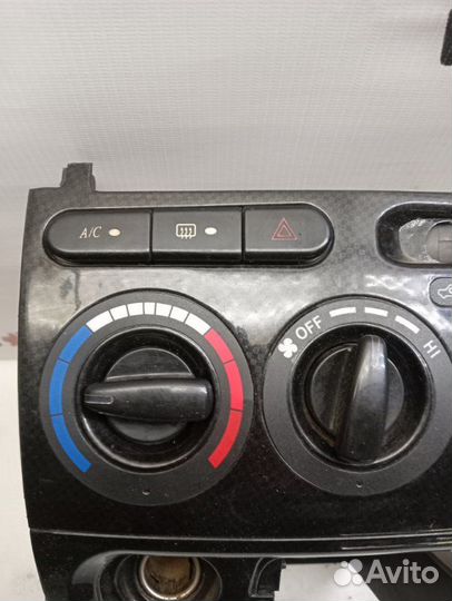 Блок управления отопителем Geely Mk Cross хетчбек