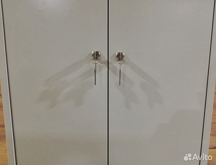 Двухсекционный шкаф для одежды шрм 24 в наличии