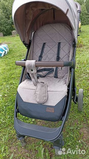 Коляска прогулочная carello bravo