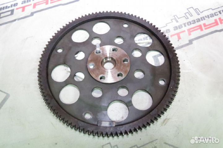 Маховик nissan CG10-DE CG13-DE CGA3-DE GA15-DE GA1