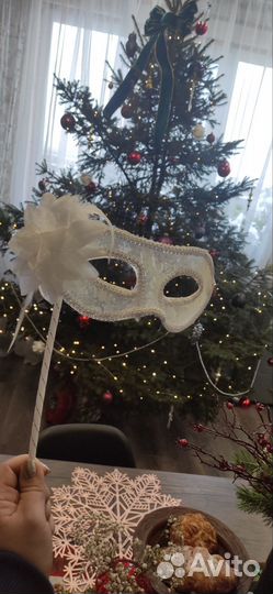 Маска карнавальная