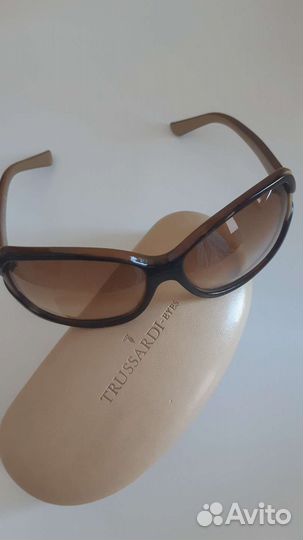 Солнцезащитные очки женские