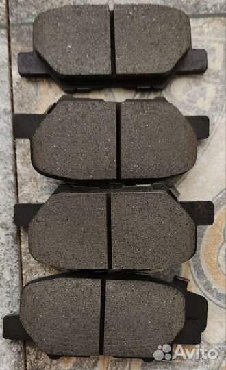 Тормозные колодки задние