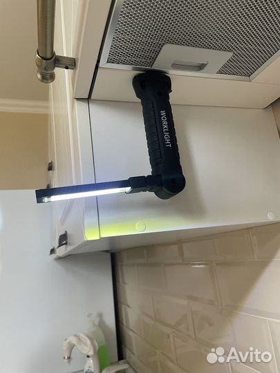 Аккумуляторный фонарь с магнитом