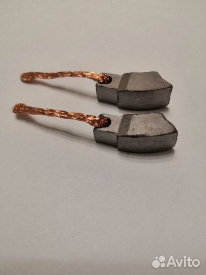 Щётки мотора отопителя VAG, BMW, ford и тп