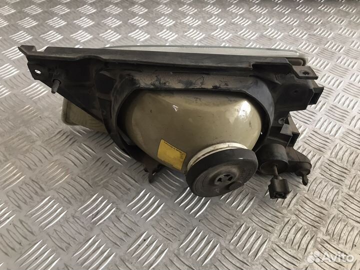 Фара правая Opel Kadett