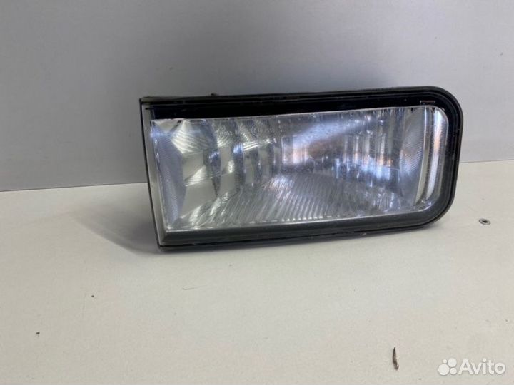 Птф передний левый Toyota Land Cruiser 200