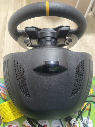 Игровой руль Thrustmaster t300