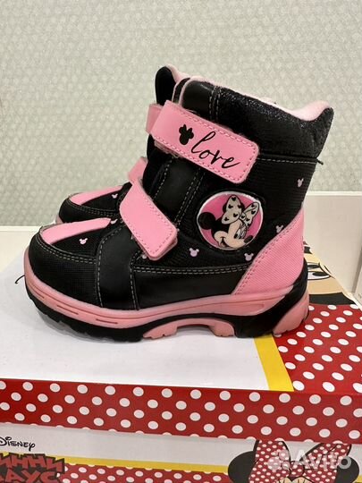 Ботинки для девочки