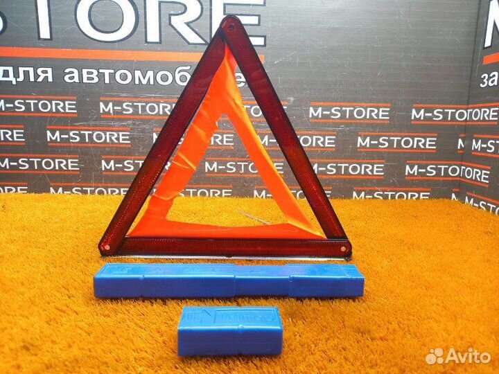 Знак аварийной остановки Bmw X3 E83 N52B25A 2010