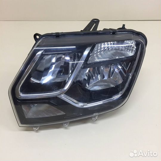 Фара левая Renault Duster 2012