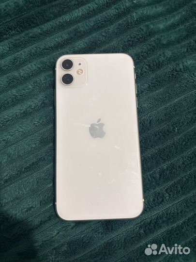 iPhone 11, 64 ГБ