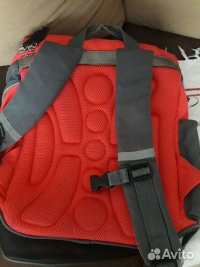 Продам школьный рюкзак