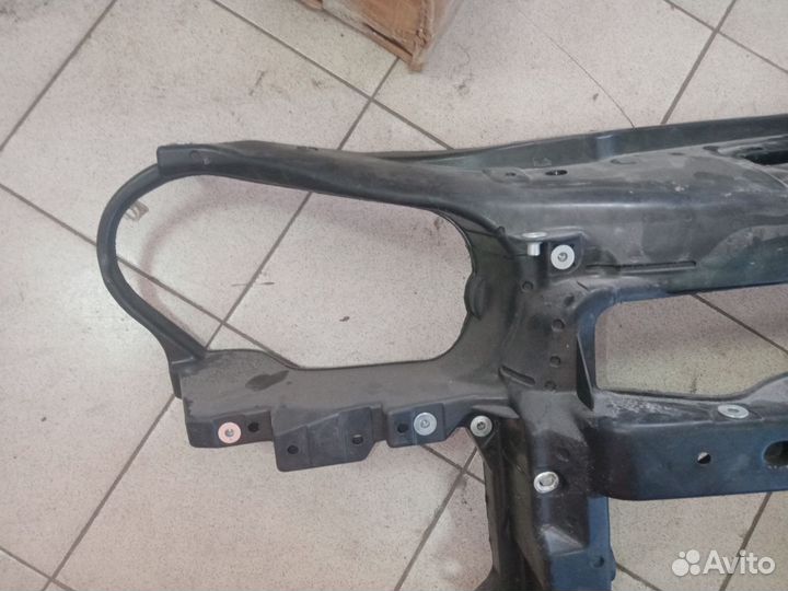 Панель передняя Volkswagen Polo 4