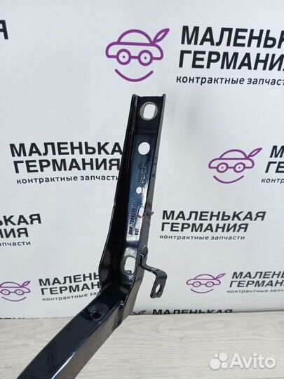 Петля крышки багажника правая BMW M5 F90 2019