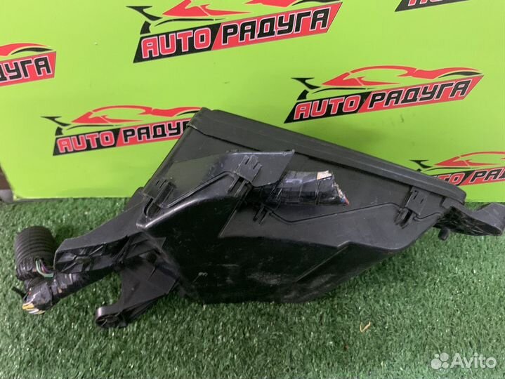 Блок предохранителей lexus GRS190,GRS191,GRS196,UR