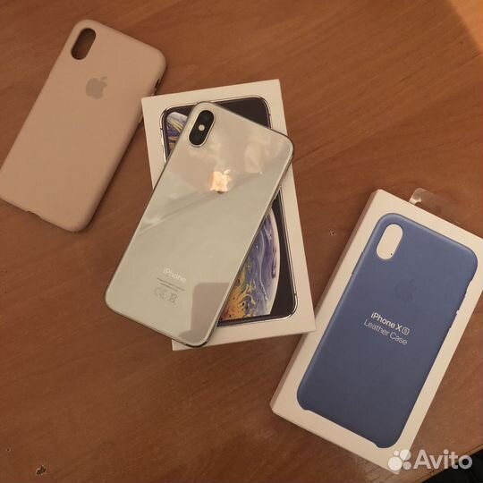 iPhone xs (идеальный)