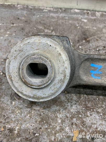 Рычаг передний нижний поперечный Mercedes W220