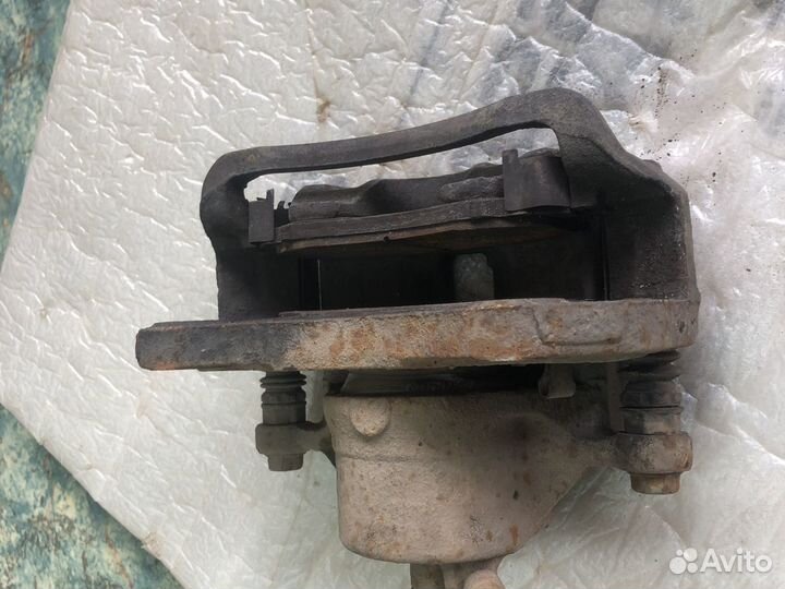 Суппорт тормозной передний Hyundai Sonata 5 тагаз