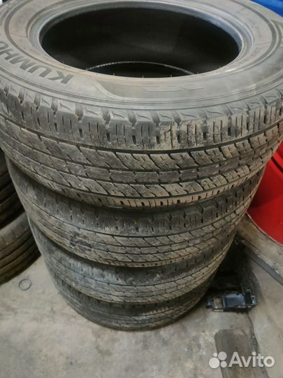 Kumho Crugen Premium KL33 235/65 R17 104H