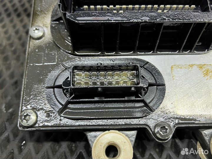 0074468640 Блок управления двигателем