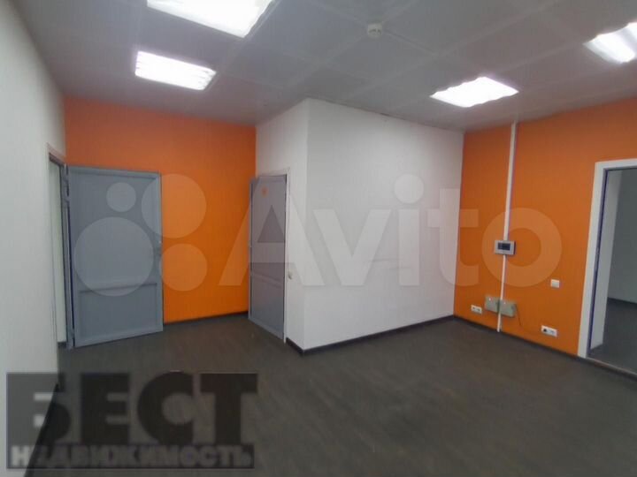 Сдам офисное помещение, 105.5 м²