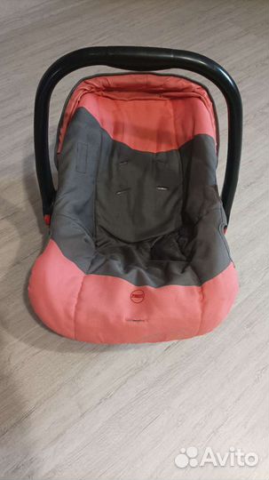Автомобильное кресло от 0