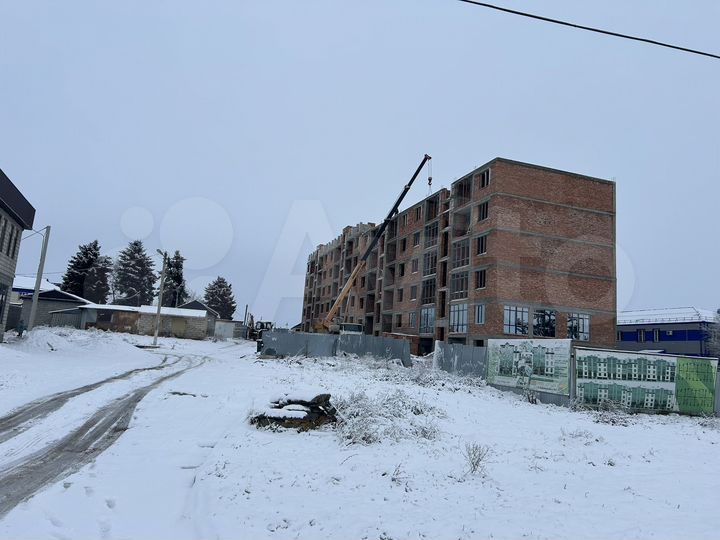 2-к. квартира, 72,7 м², 1/5 эт.