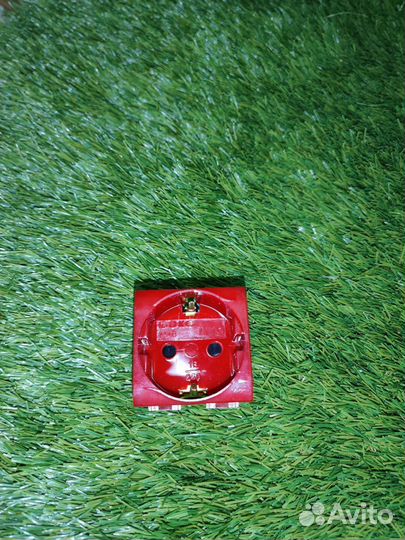 Розетка для кабель-канала