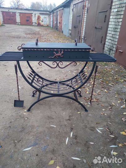 Кованый мангал