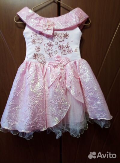 Нарядное платье для девочки