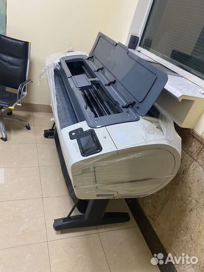 Плоттер hp designjet t790