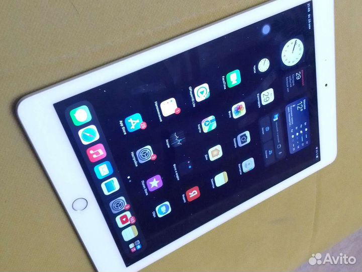 Планшет Apple iPad 6 2018 32gb в идеале
