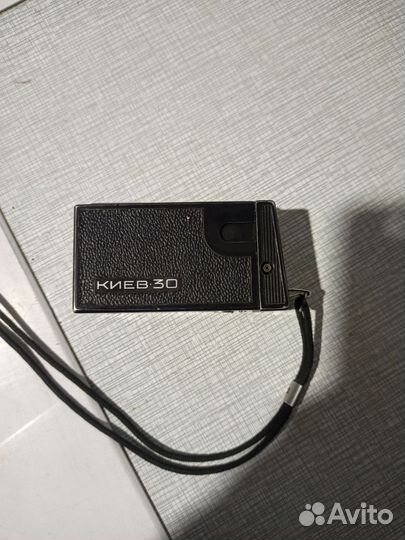 Плёночный фотоаппарат 