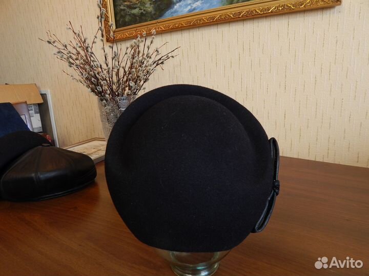 Шляпка фетровая с велюром