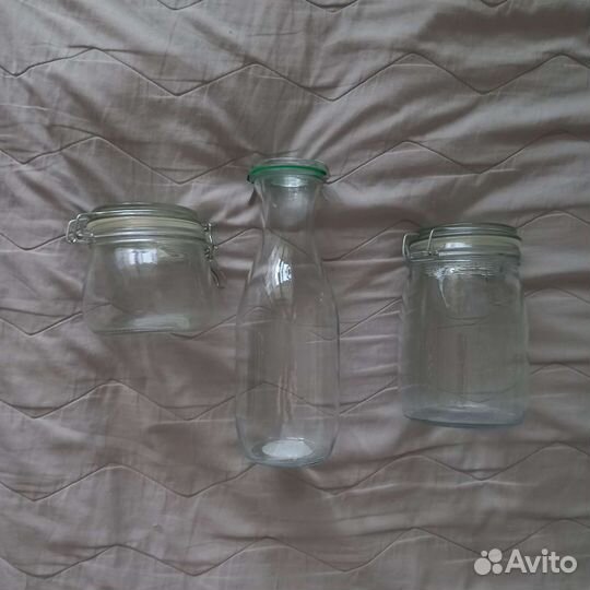 Графин бутылка + 2 банки с крышками