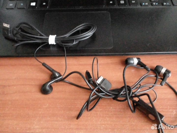 Наушники старого типа samsung