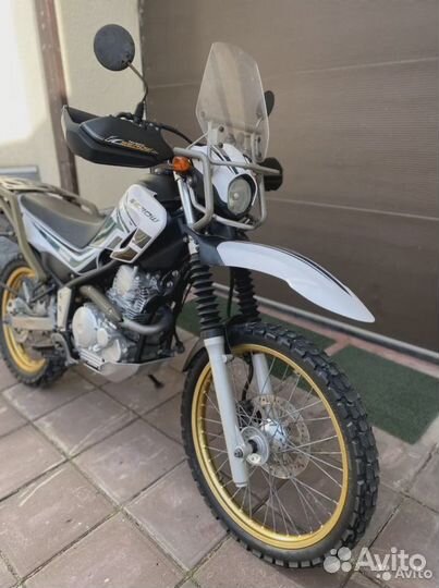 Yamaha XT250 Touring Serow