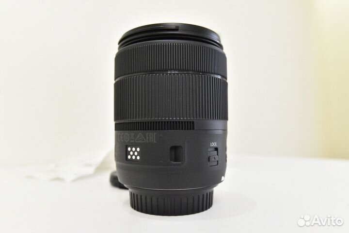 Canon 18-135mm f/3.5-5.6 IS USM