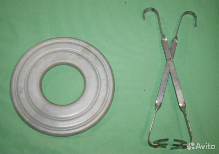 Круг и ножницы для обработки банок СССР