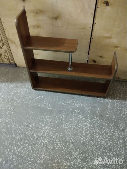 Полка настенная навесная бу