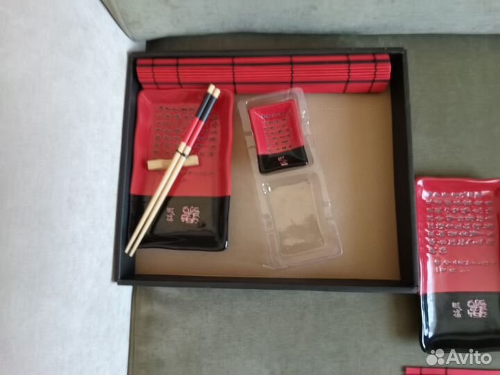 Набор посуды для суши