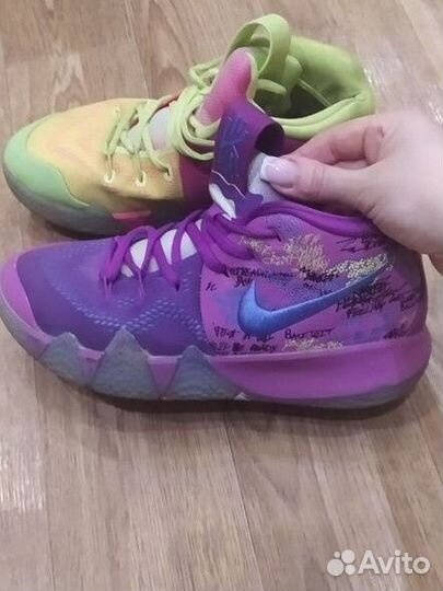 Кроссовки для баскетбола Kyrie Eleison