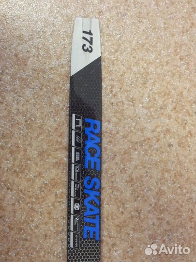 Лыжи комбинированные новые + ботинки